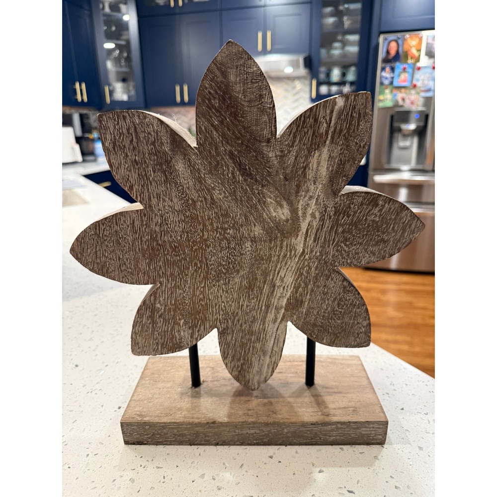 Rustic Carved Wood Sunflower Tabletop Decor Distressed Whitewash Floral Statue - Picture 2 of 2